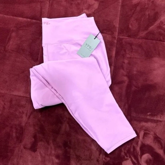 XS short YPB Abercrombie lilac leggings NWT - Picture 3 of 3